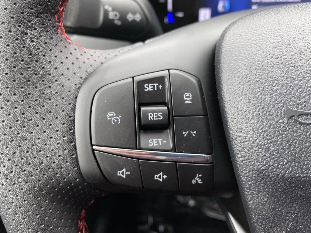 New 2026 Ford Escape ST-Line w/ Tech Pack #1 image 31