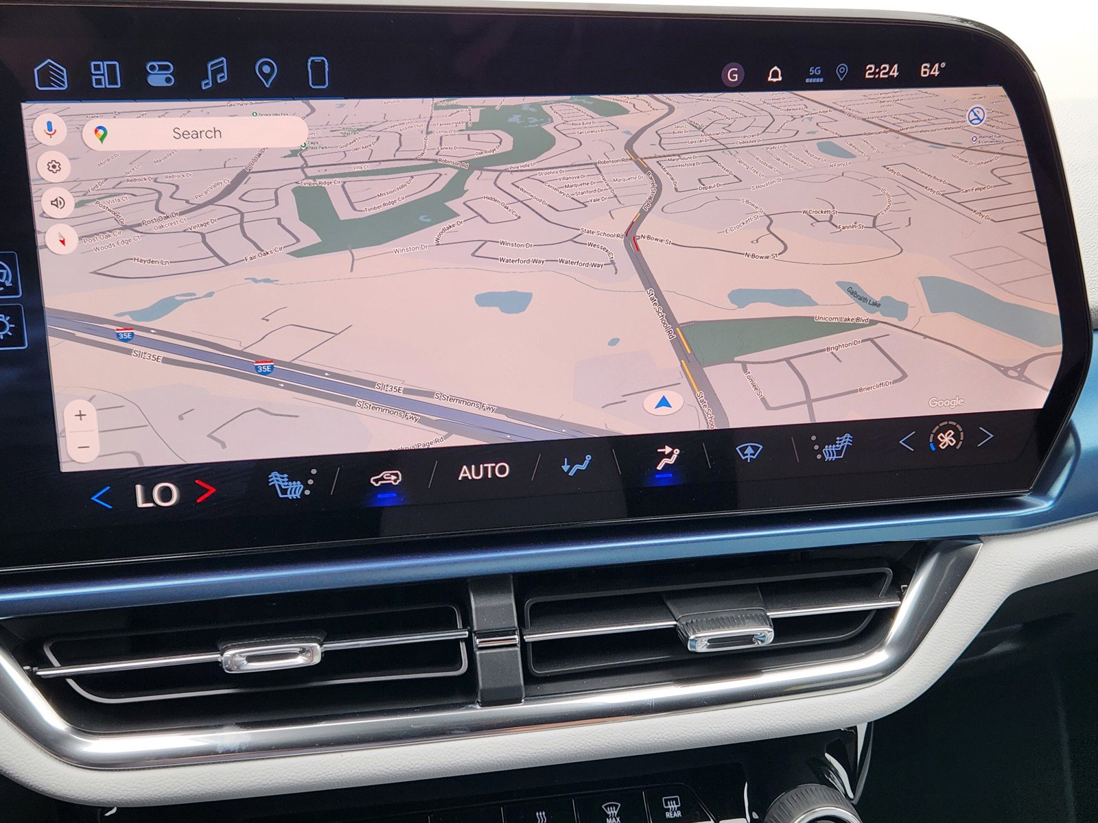 New 2026 Chevrolet Equinox EV LT image 13