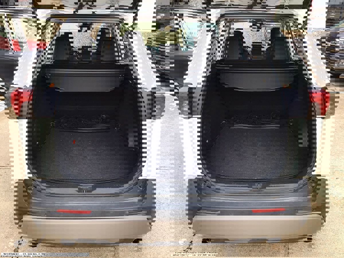 Used 2022 Toyota RAV4 Limited w/ Limited Grade Weather Package AWD/4WD image 14