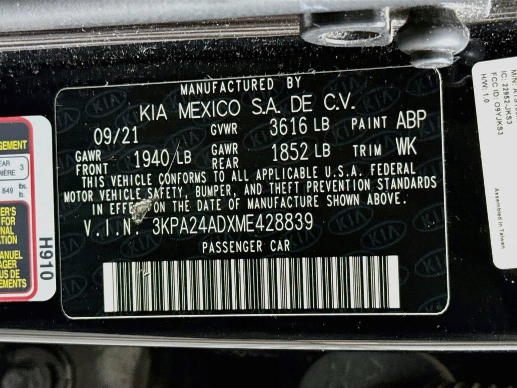 Used 2021 Kia Rio S FWD image 29