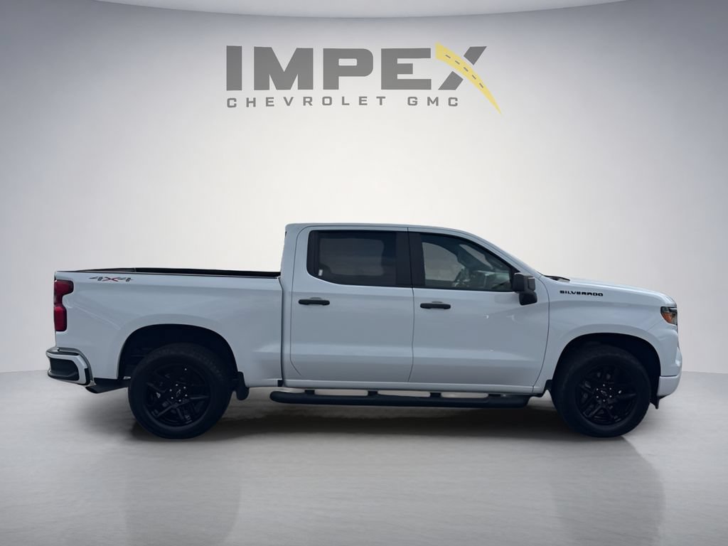 Used 2024 Chevrolet Silverado 1500 Custom AWD/4WD image 6