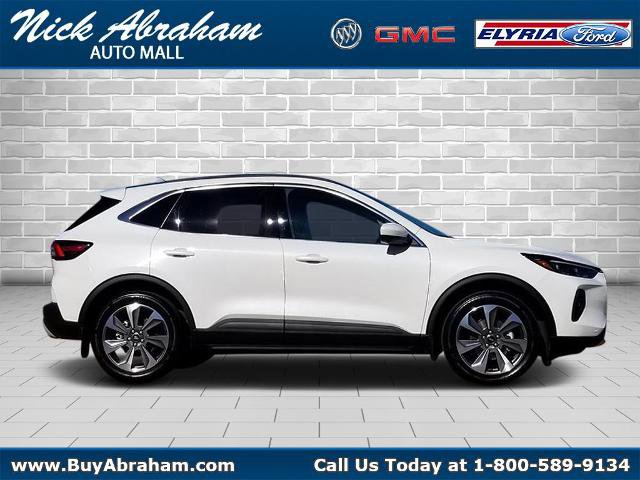 Certified 2025 Ford Escape Platinum w/ Premium Technology Package image 1