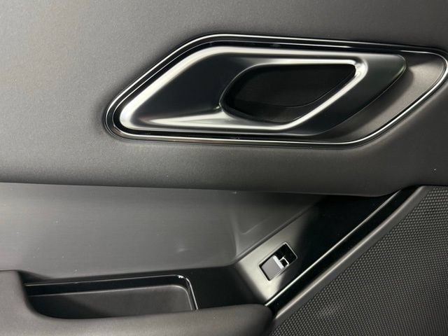 Certified 2026 Land Rover Range Rover Velar S AWD/4WD image 26