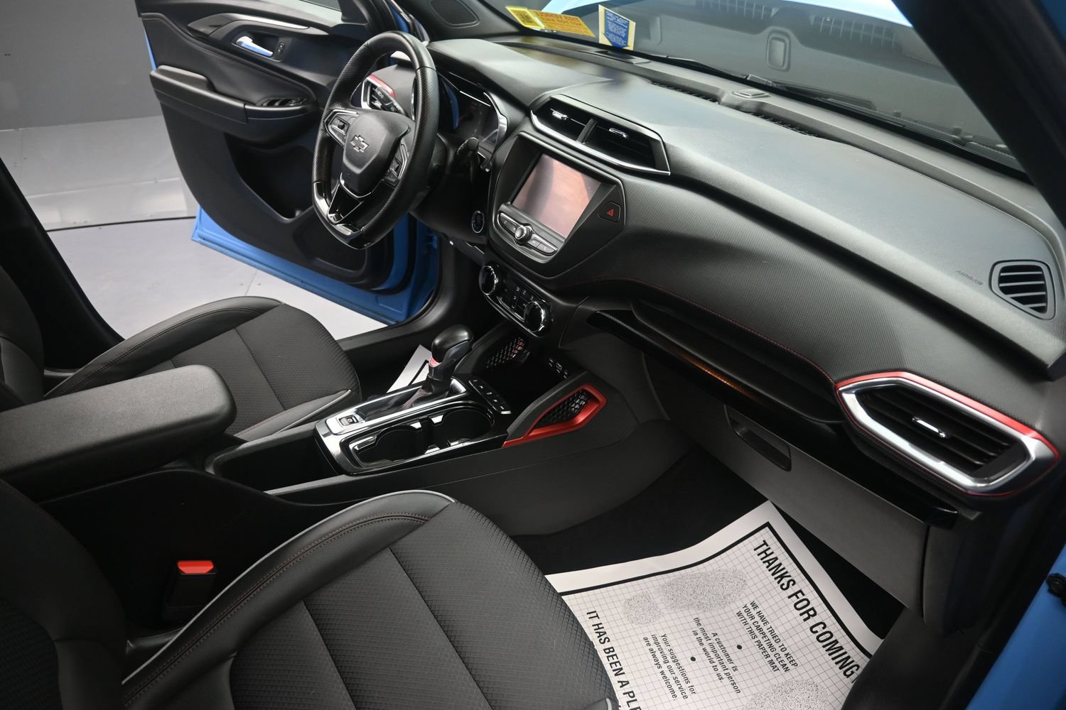 Used 2023 Chevrolet TrailBlazer RS AWD/4WD image 26