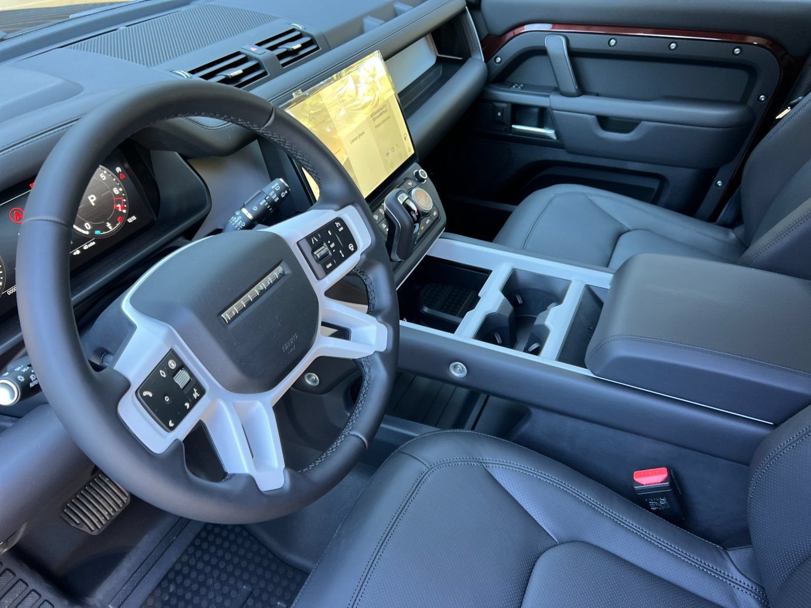New 2026 Land Rover Defender 130 S AWD/4WD image 10