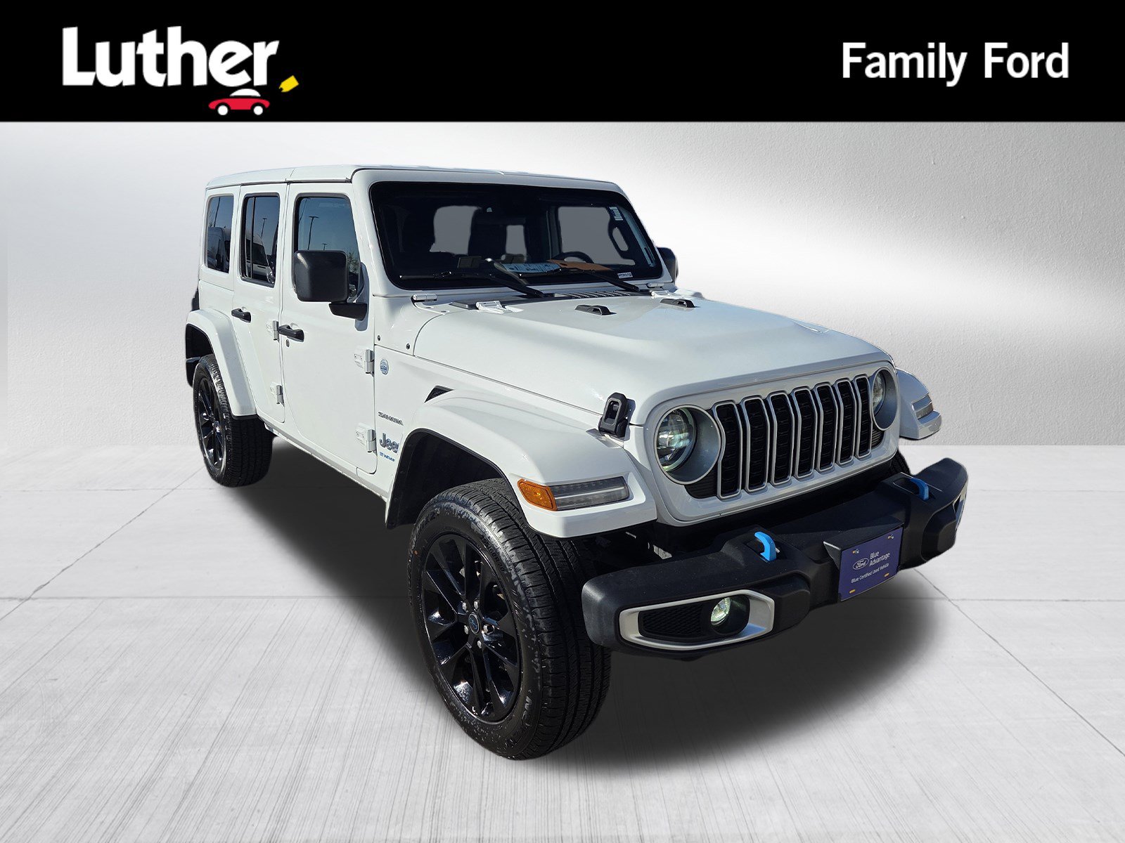 Used 2024 Jeep Wrangler Unlimited Sahara AWD/4WD image 1