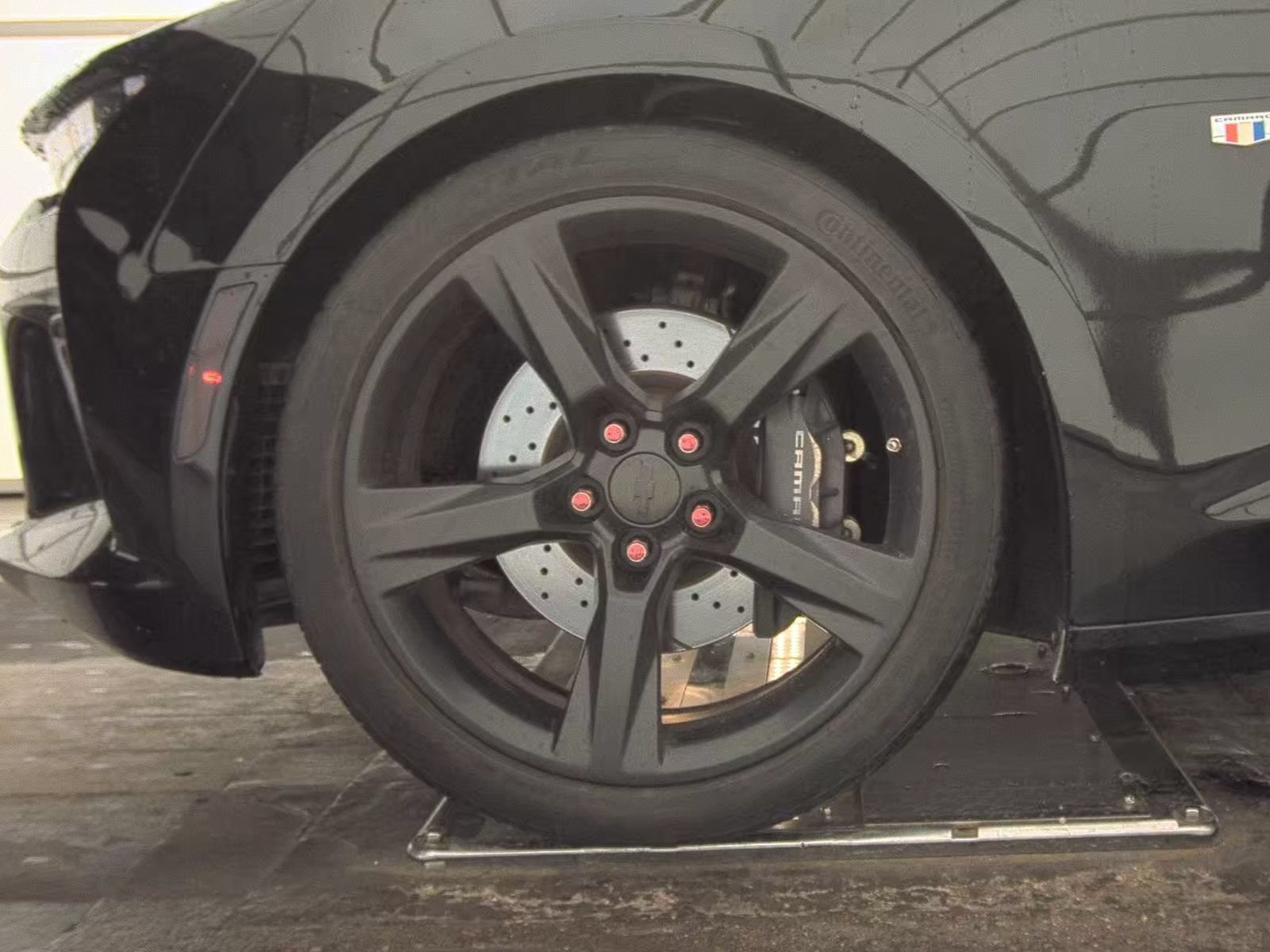 Used 2018 Chevrolet Camaro SS RWD image 10