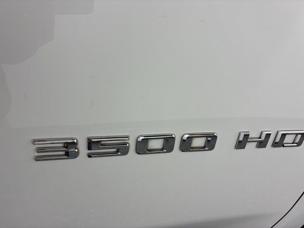 Used 2023 Chevrolet Silverado 3500 LT image 27