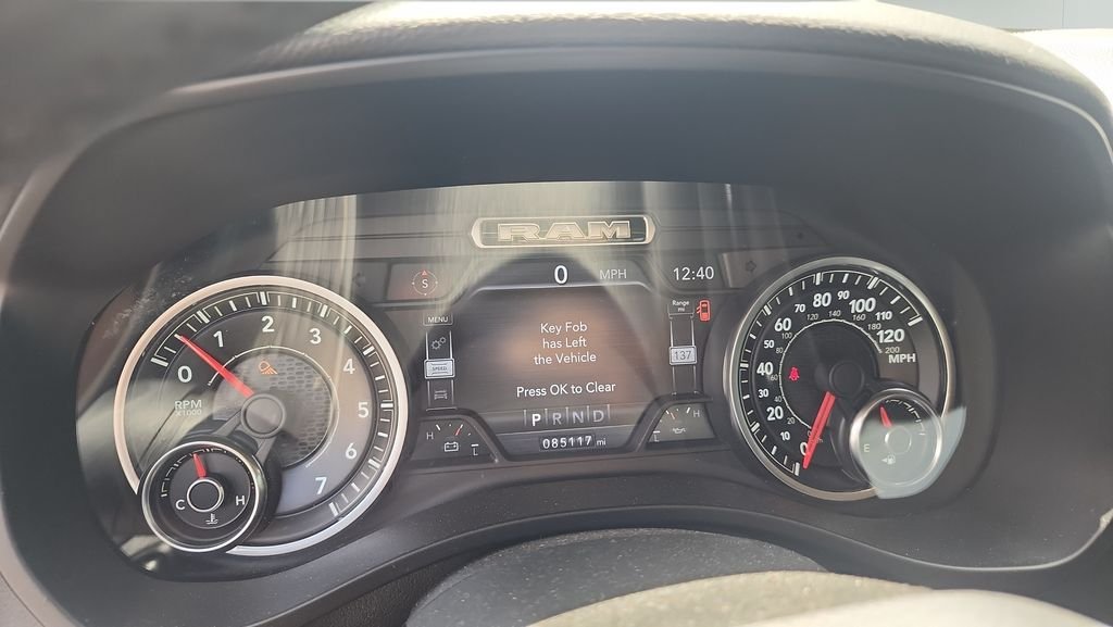 Used 2019 RAM 1500 Big Horn AWD/4WD image 10