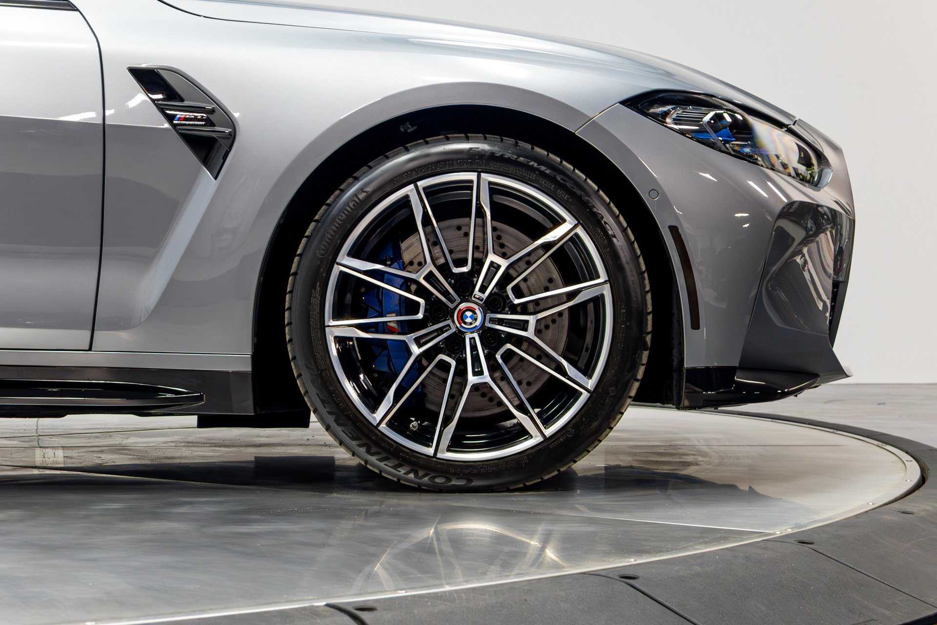 Used 2023 BMW M4 xDrive Competition w/ Executive Package AWD/4WD image 23