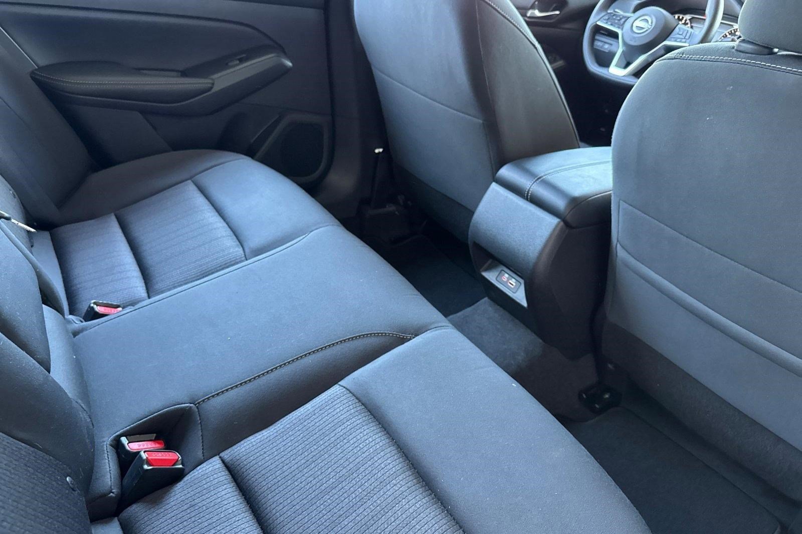 Used 2025 Nissan Altima 2.5 SV image 29