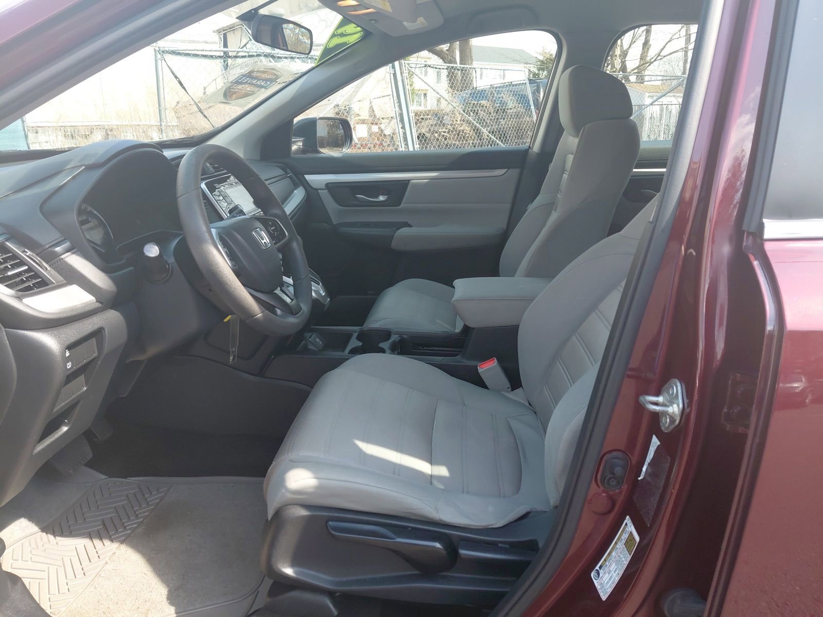 Used 2019 Honda CR-V LX image 2