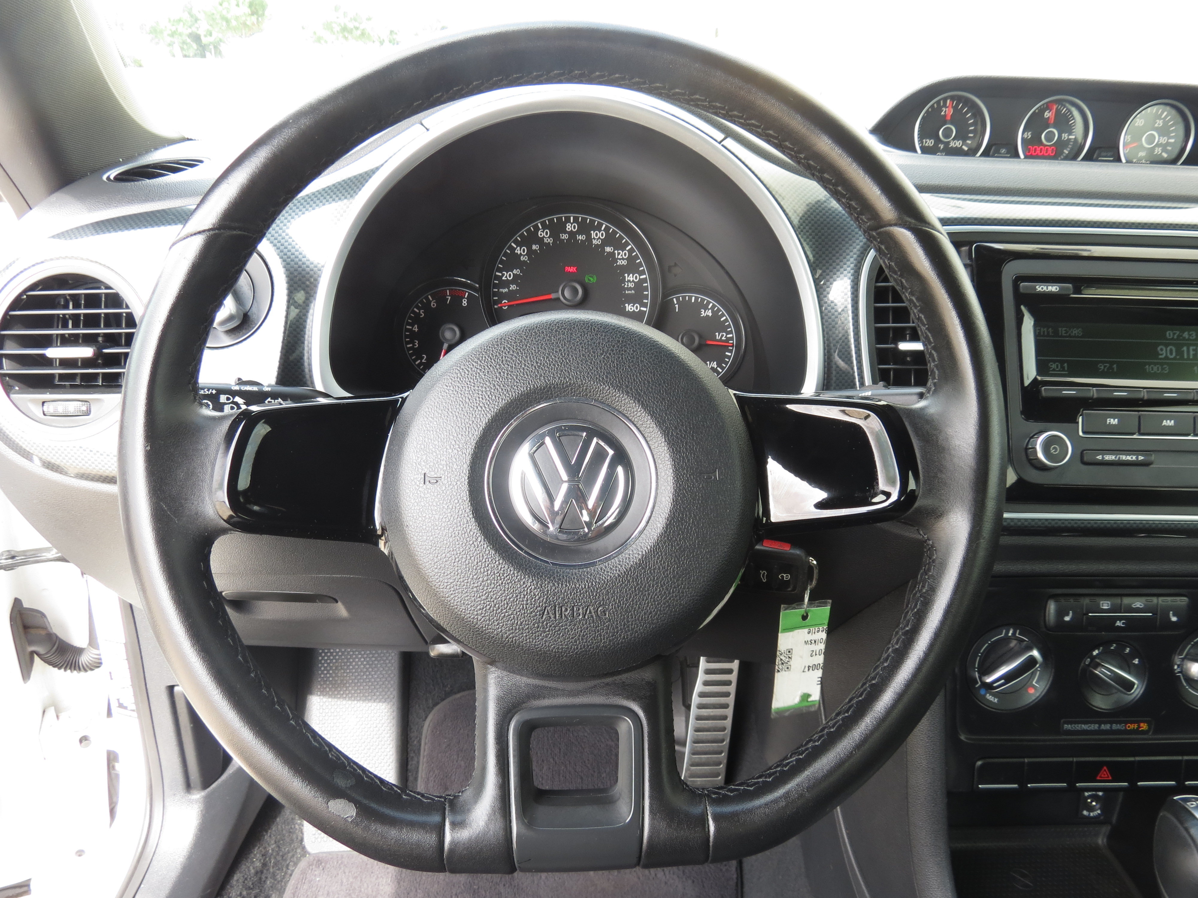 Used 2012 Volkswagen Beetle Turbo FWD image 12