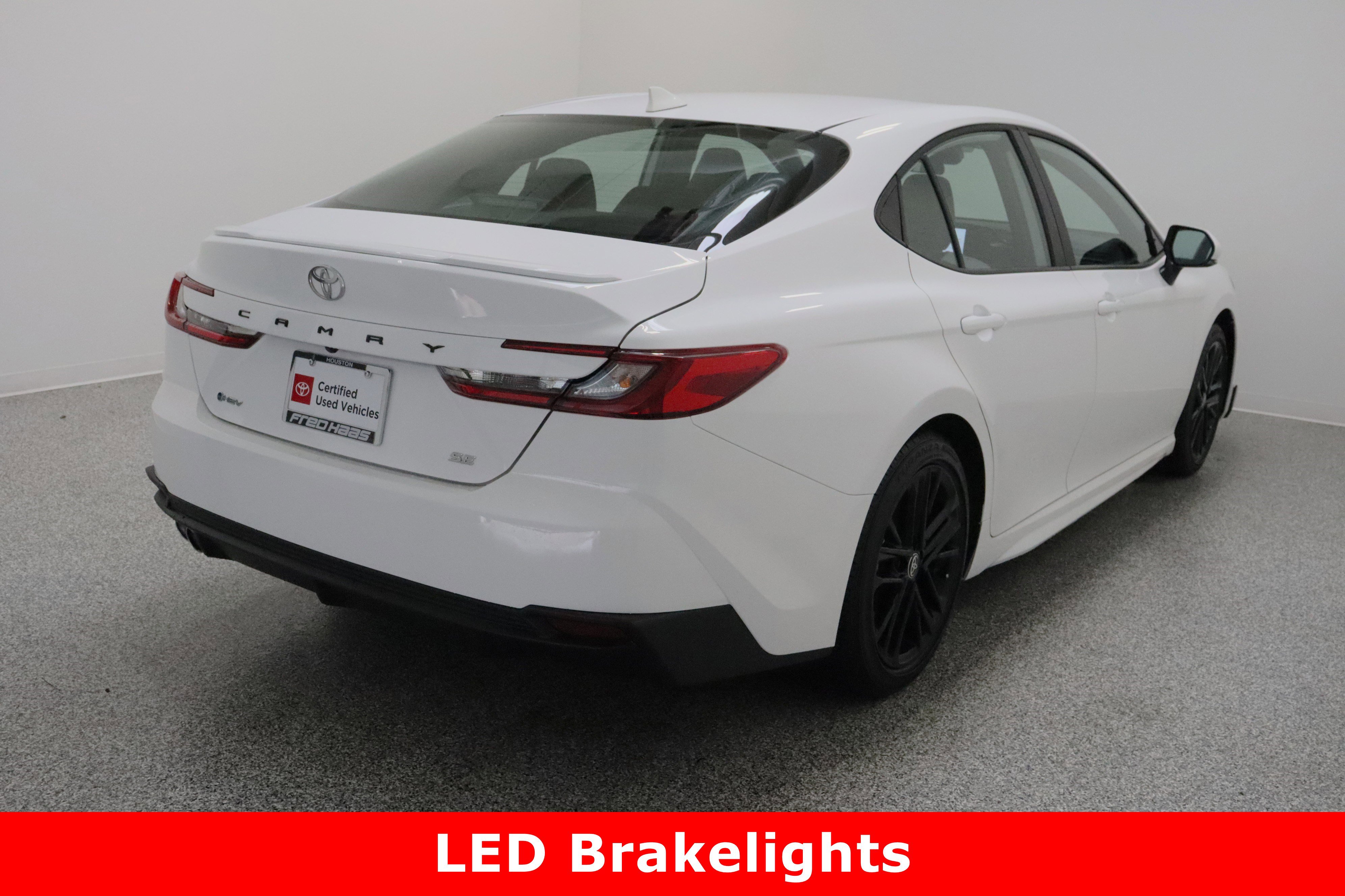 Certified 2025 Toyota Camry SE image 7