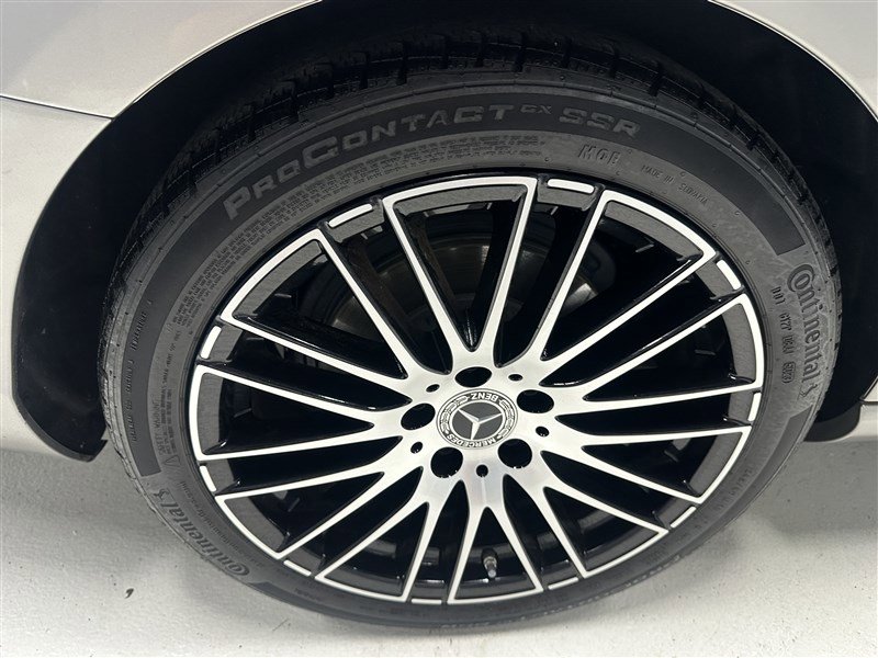 Used 2024 Mercedes-Benz C 300 4MATIC Sedan image 13