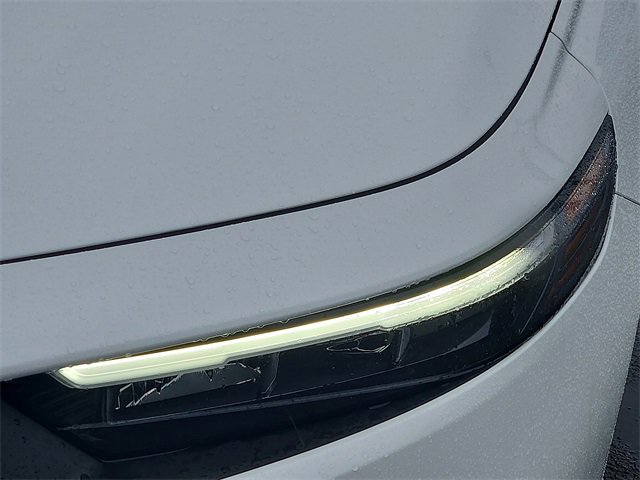 Used 2024 Honda Accord EX image 9