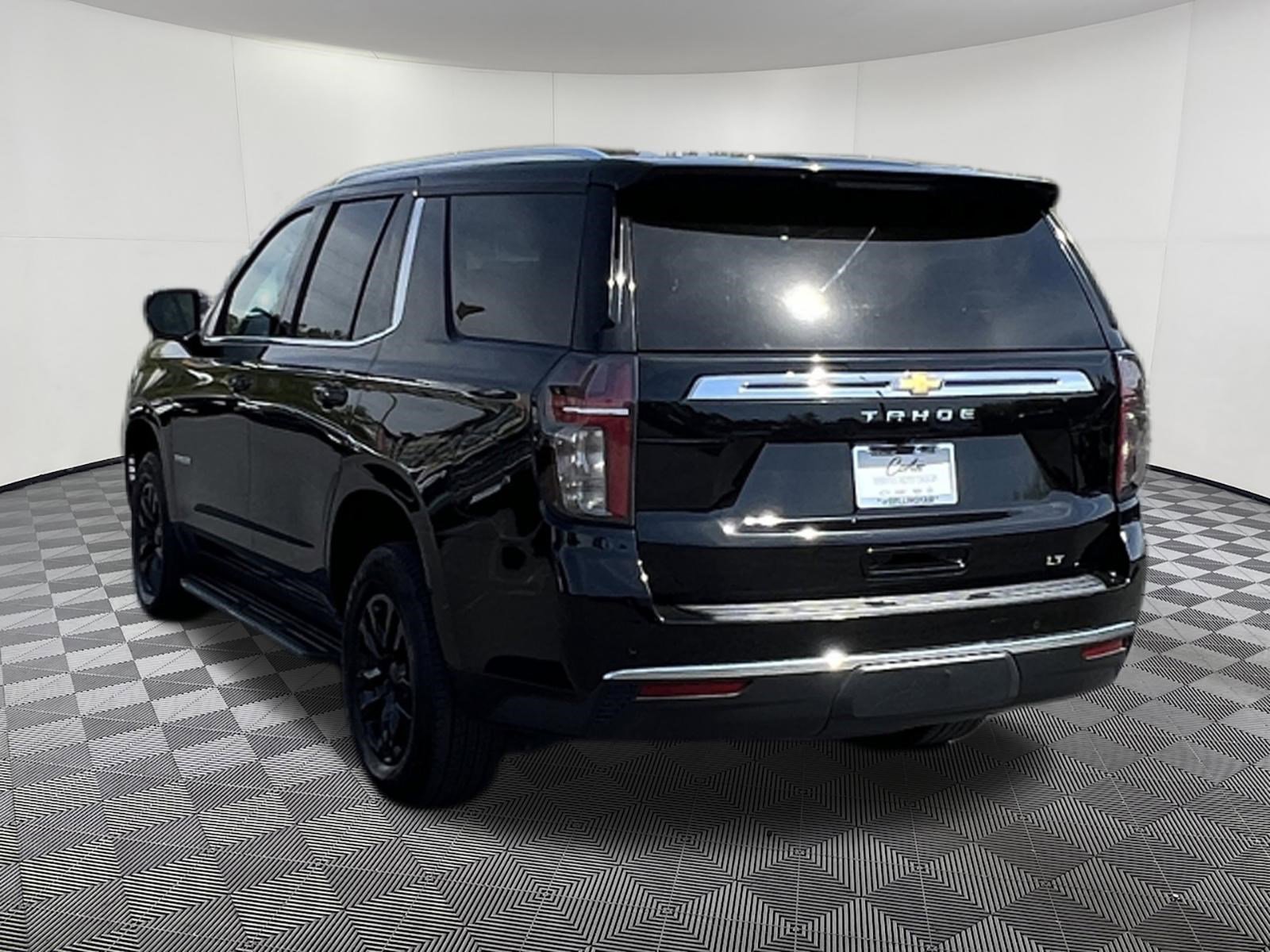 Used 2023 Chevrolet Tahoe LT AWD/4WD image 4