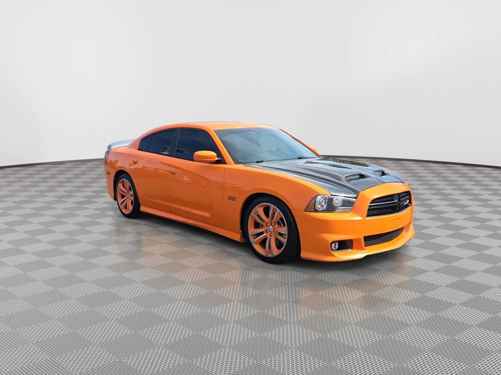 Used 2014 Dodge Charger SRT8 Super Bee w/ Convenience Group II RWD image 2