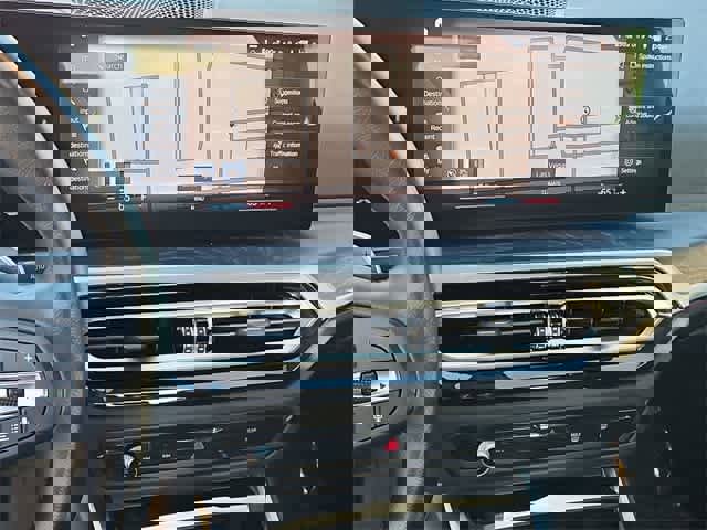 Used 2023 BMW 330e 330e image 28