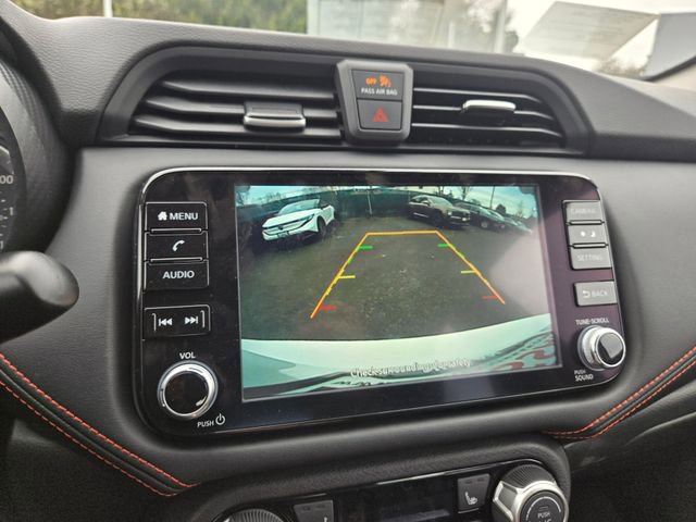 New 2025 Nissan Versa SR w/ Trunk Package image 18