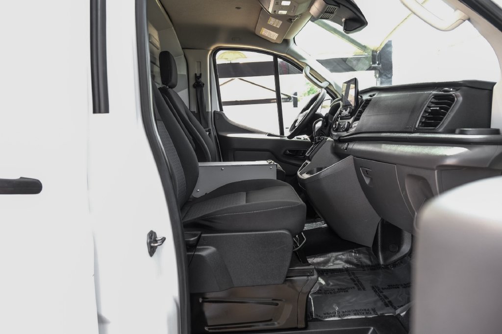 Used 2021 Ford Transit 250 Low Roof AWD image 36