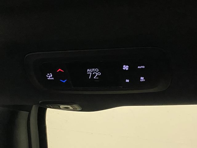 New 2026 Chrysler Pacifica Limited w/ S Appearance Package AWD/4WD image 37