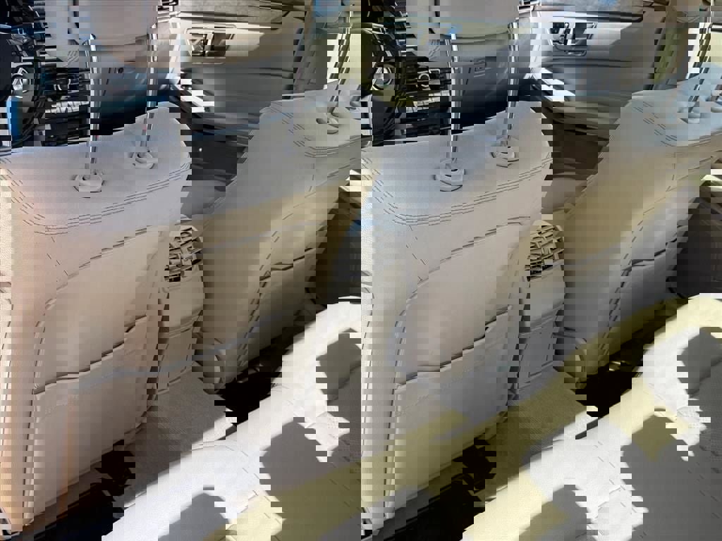 Used 2014 Mercedes-Benz E 350 4MATIC Sedan w/ Premium 1 Package image 16