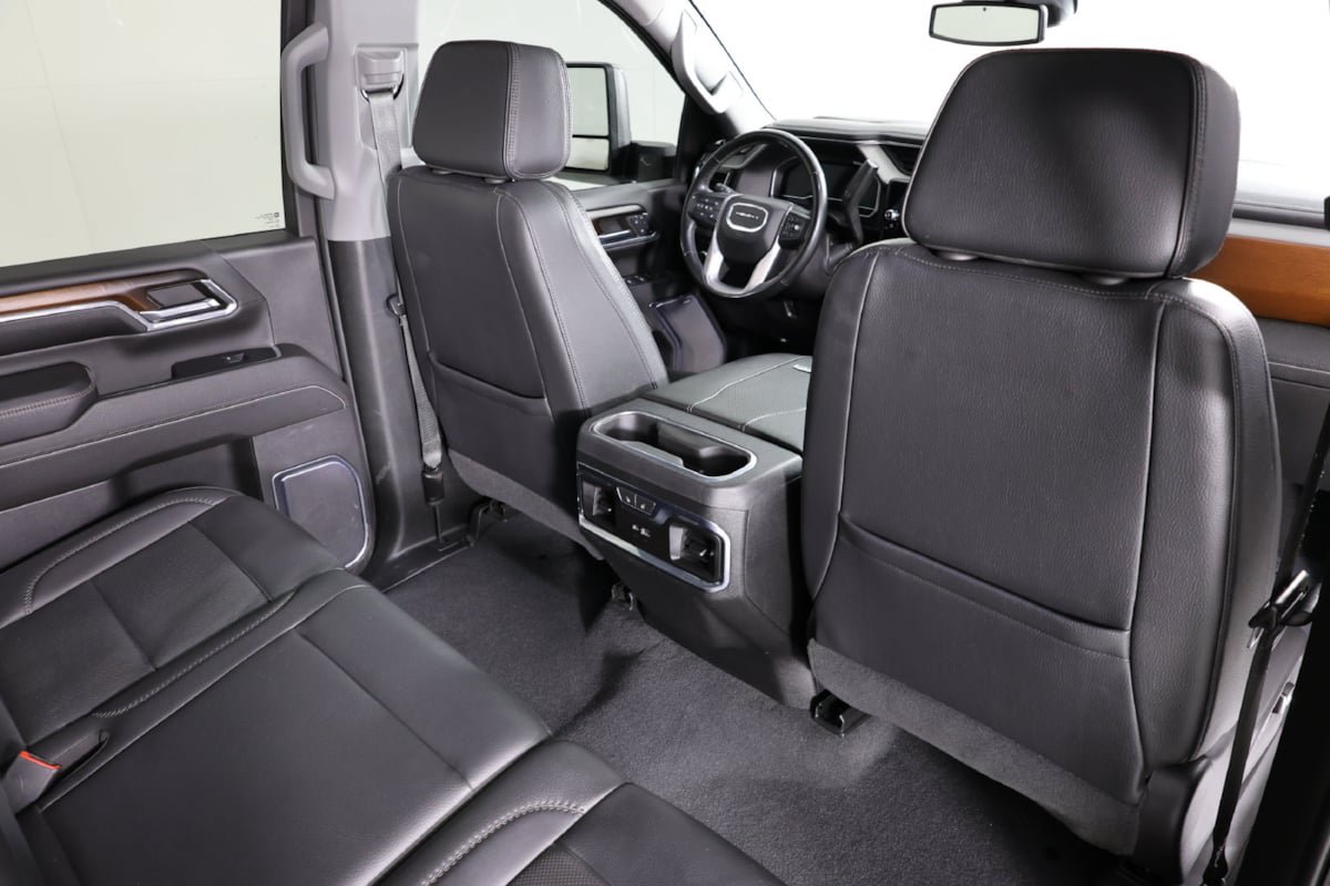 Used 2024 GMC Sierra 2500 Denali AWD/4WD image 41
