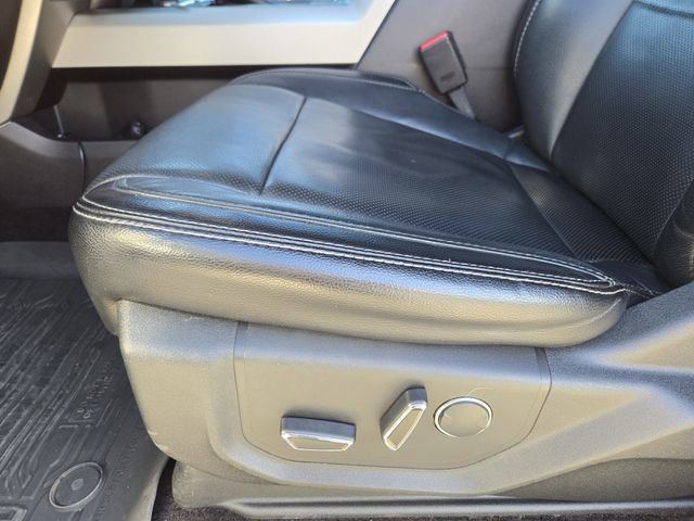 Used 2017 Ford F150 Lariat image 26