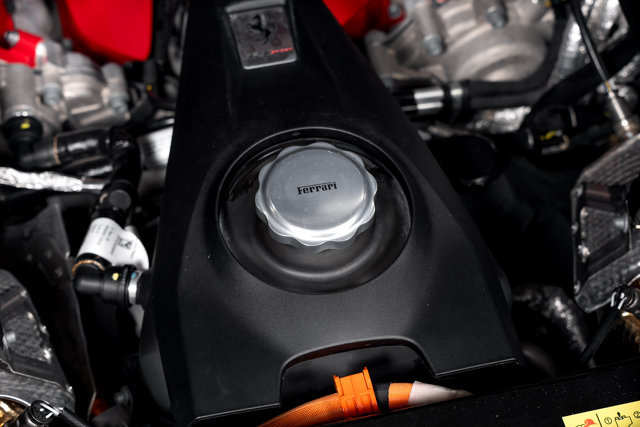 Used 2024 Ferrari SF90 Spider AWD/4WD image 11