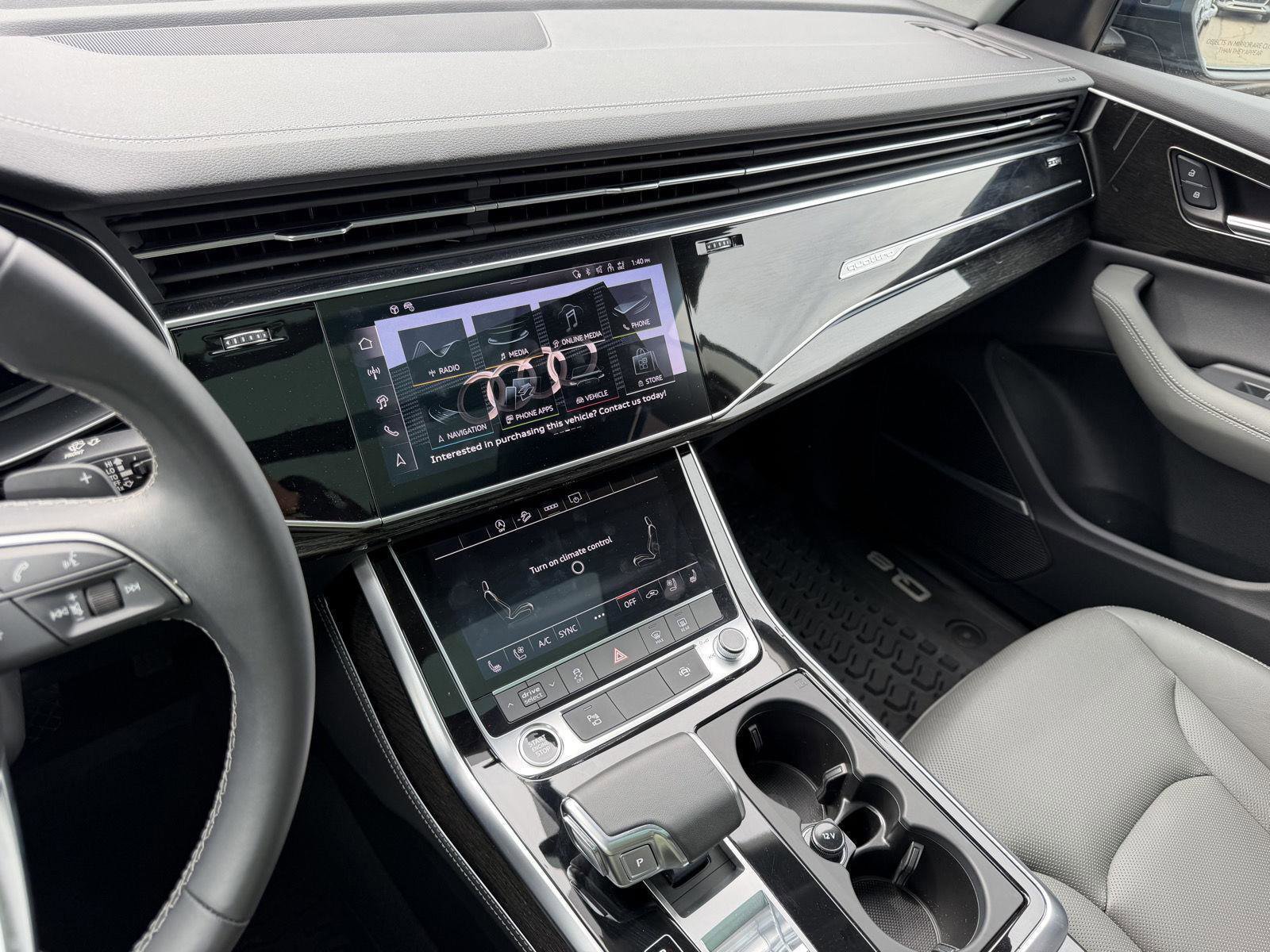 Used 2025 Audi Q8 Premium Plus w/ Premium Plus Package image 17