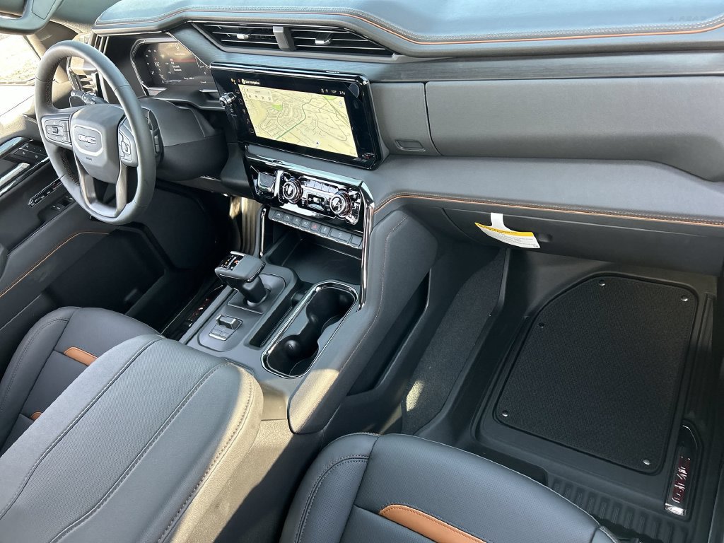 New 2026 GMC Sierra 1500 AT4 w/ Technology Package AWD/4WD image 27