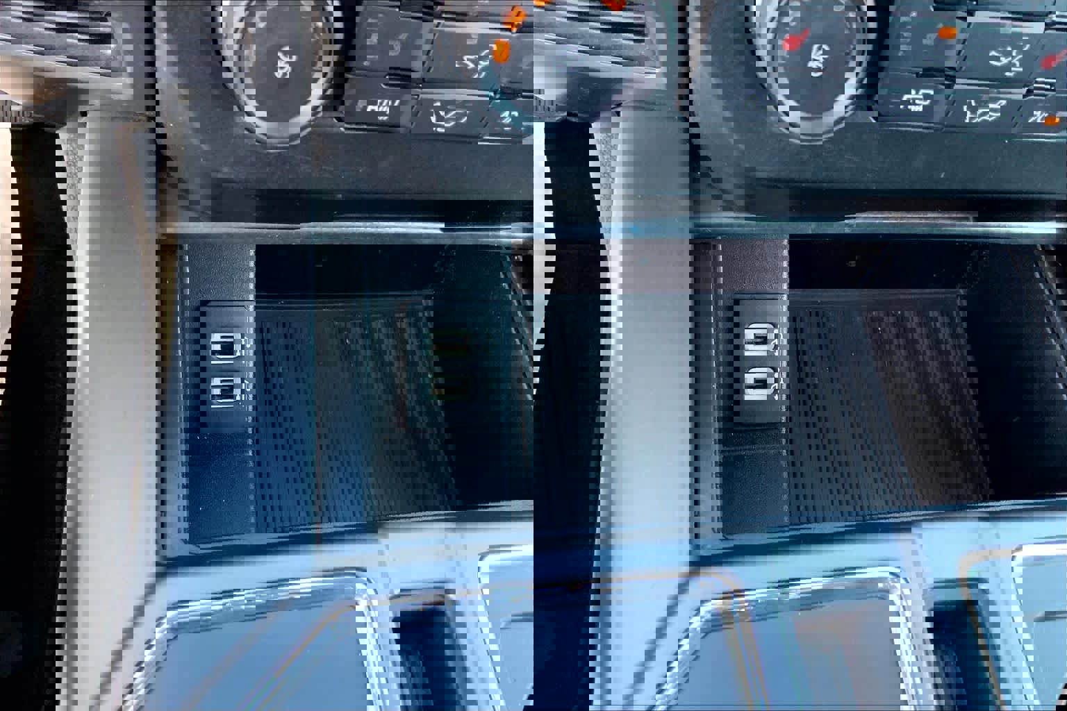 Certified 2020 Ford F150 XLT w/ Equipment Group 302A Luxury AWD/4WD image 31