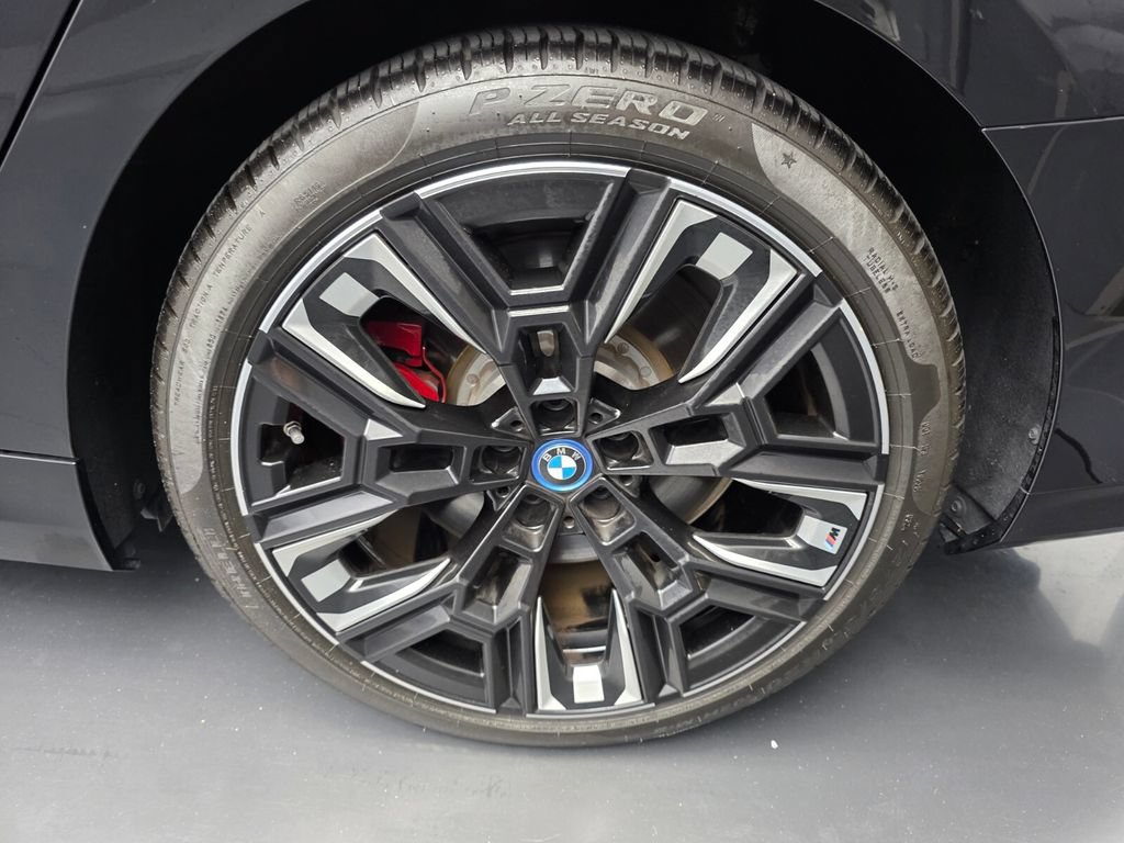 Used 2024 BMW i5 M60 w/ Premium Package AWD/4WD image 17