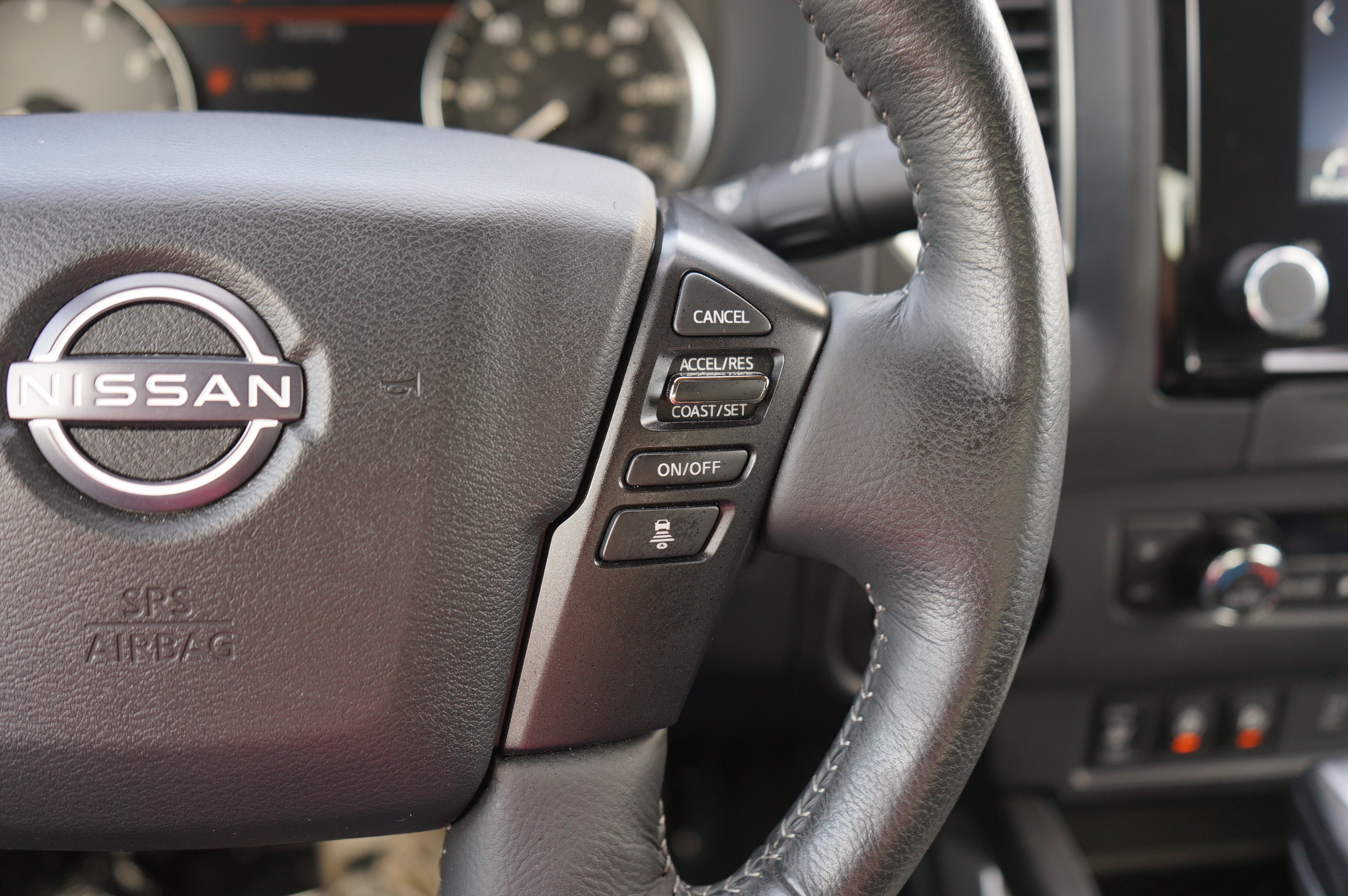 Used 2023 Nissan Frontier SV w/ SV Convenience Package AWD/4WD image 27