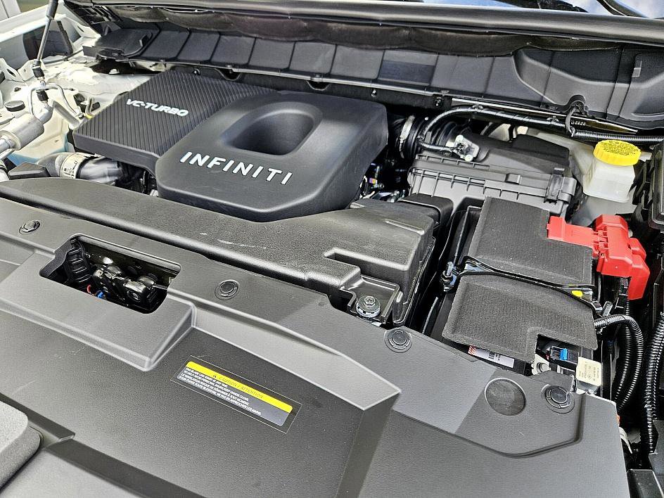 New 2026 INFINITI QX60 Sport w/ Dark Cargo Package image 17