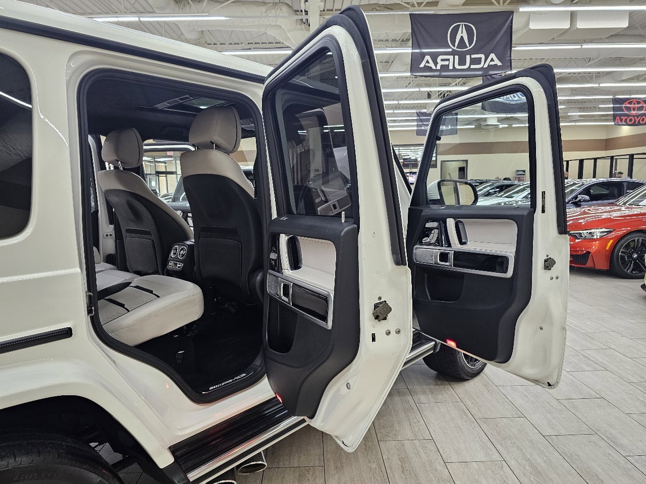 Used 2021 Mercedes-Benz G 63 AMG 4MATIC w/ G Manufaktur Interior Package image 14