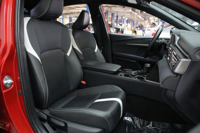 Used 2025 Toyota Camry SE w/ Convenience Package image 21