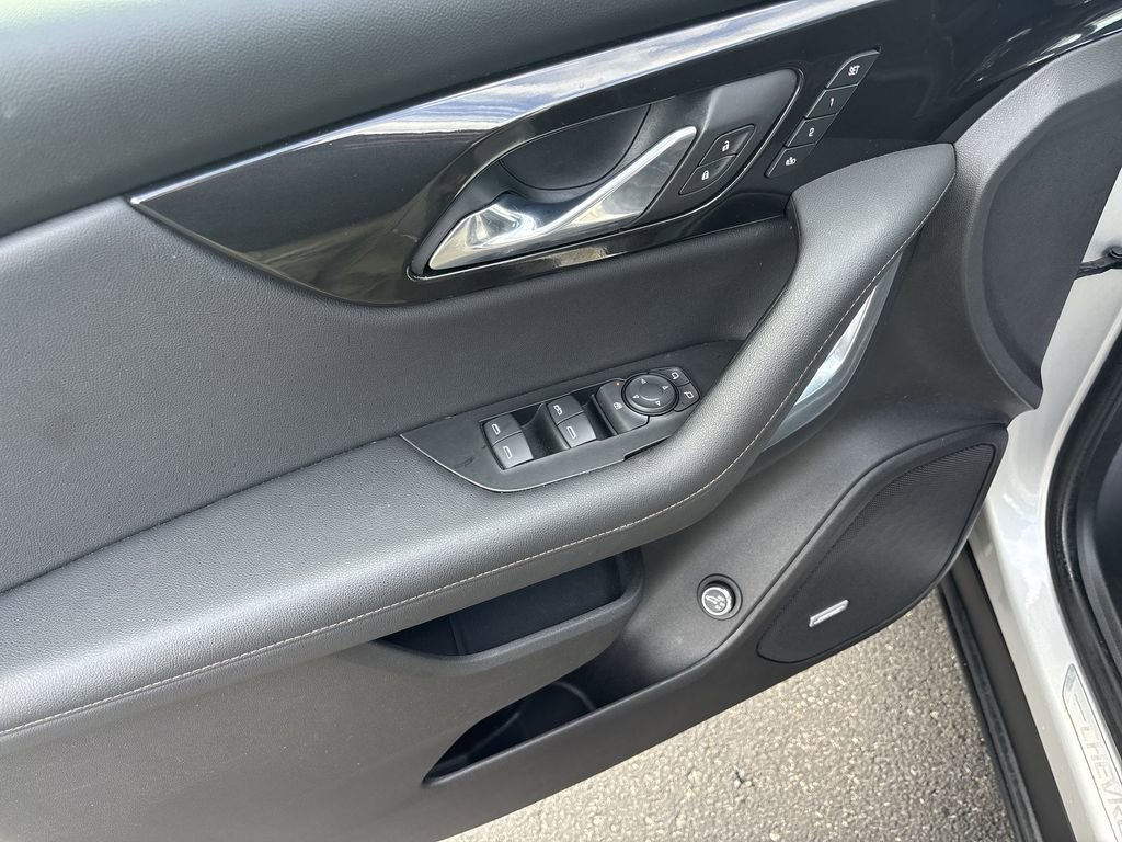 Used 2019 Chevrolet Blazer Premier w/ Sun and Wheels Package image 15