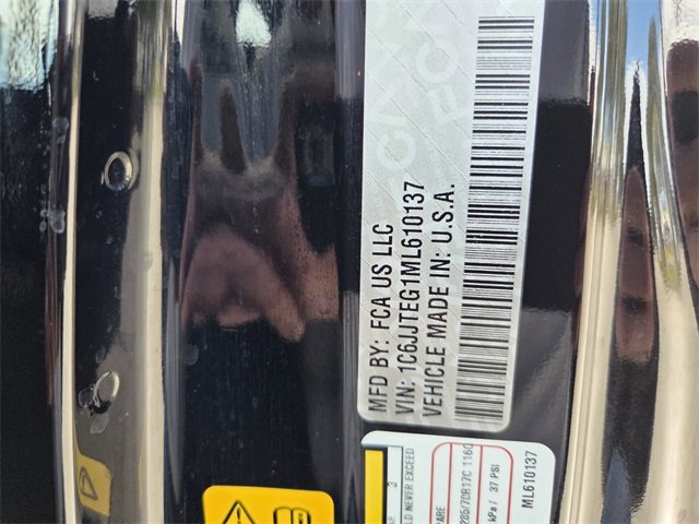 Certified 2021 Jeep Gladiator Mojave w/ Trailer Tow Package image 20