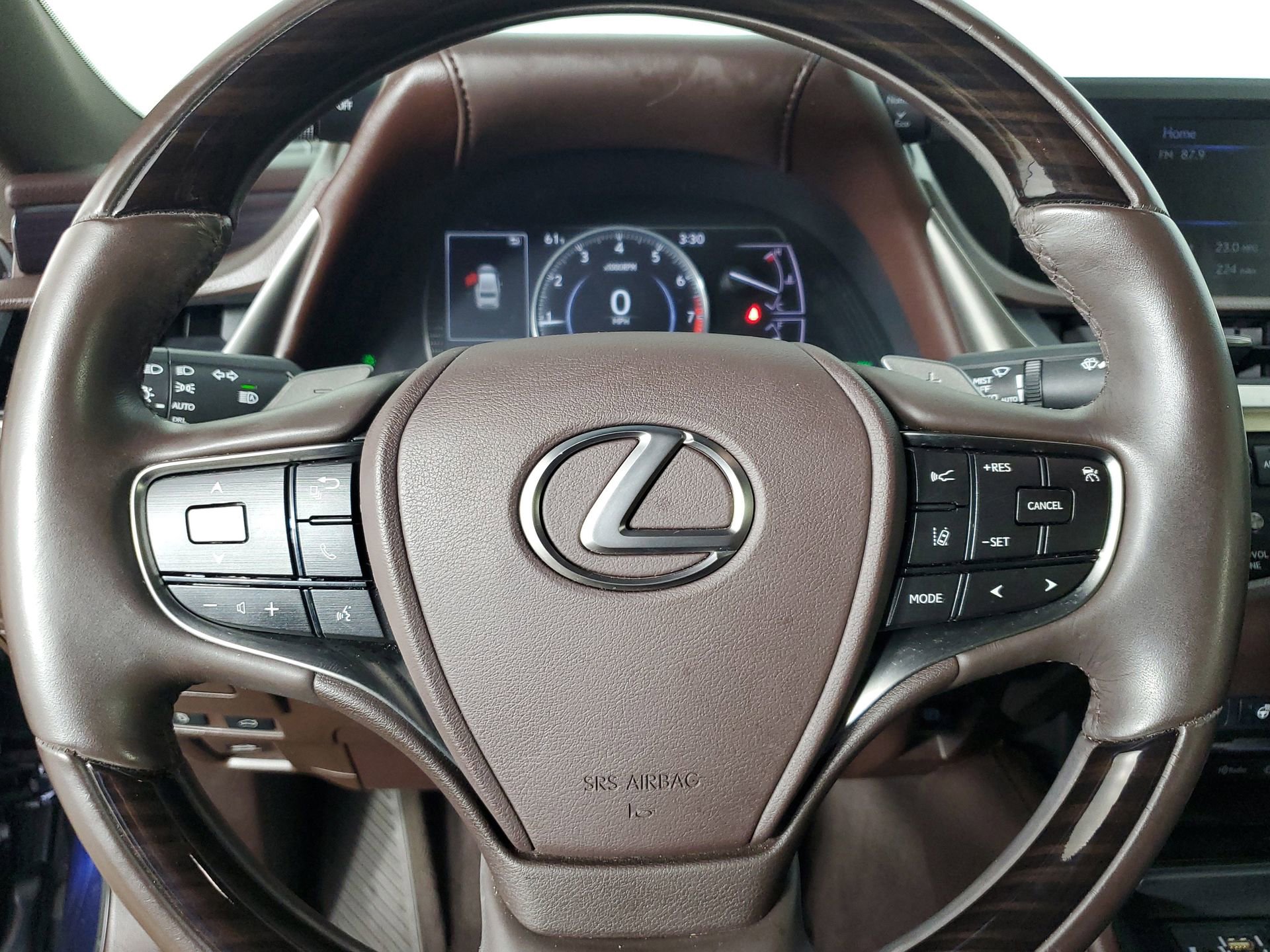 Used 2020 Lexus ES 350 w/ Premium Package image 32