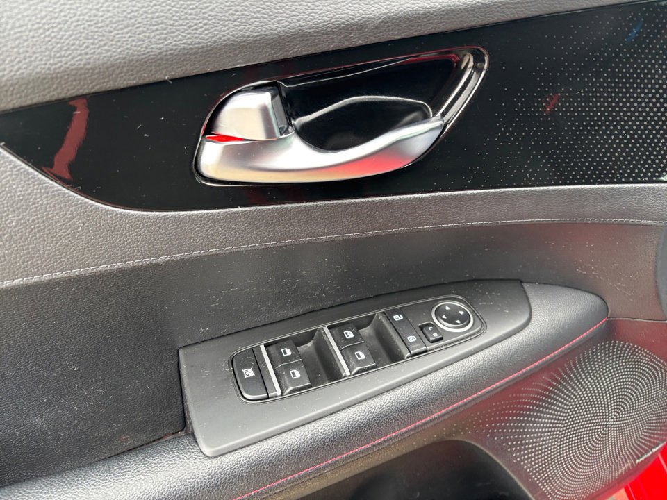 Used 2023 Kia Forte GT w/ GT2 Package image 36