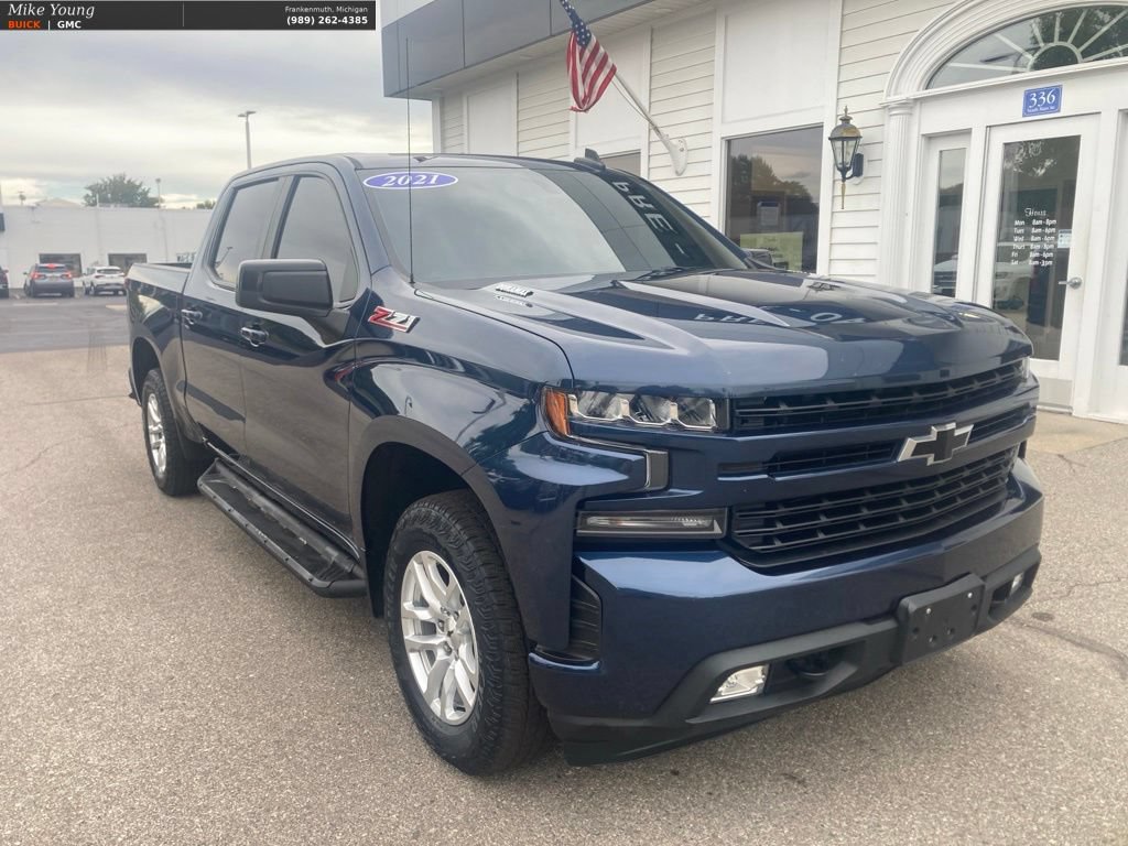 Used 2021 Chevrolet Silverado 1500 RST AWD/4WD image 3