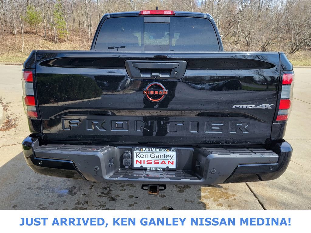 Certified 2023 Nissan Frontier PRO-4X w/ Technology Package image 4