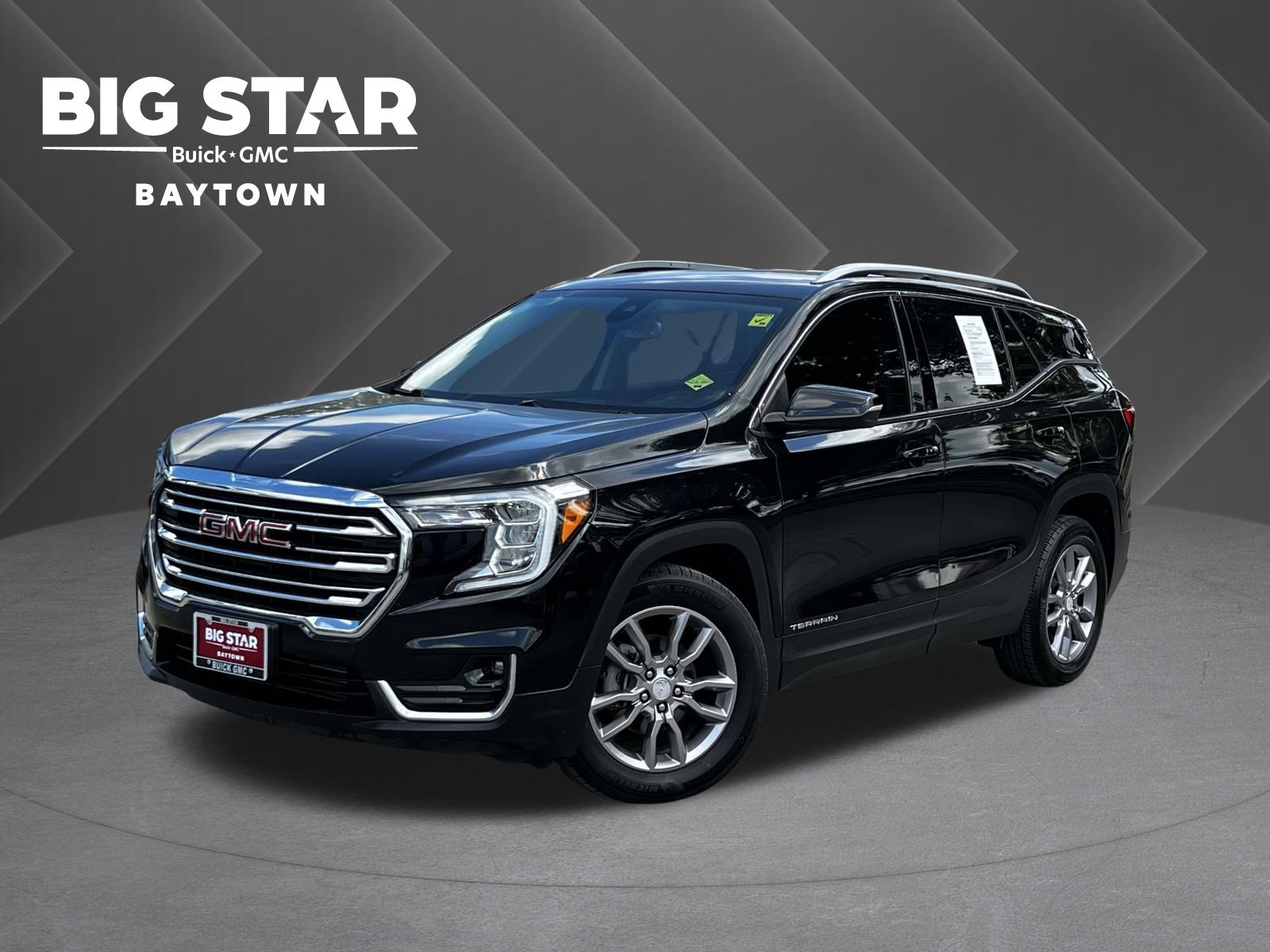 Used 2024 GMC Terrain SLT