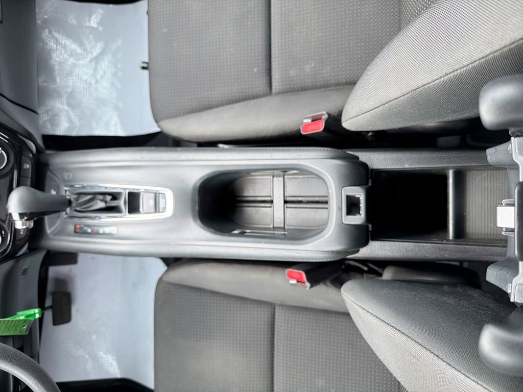 Used 2019 Honda HR-V LX image 31