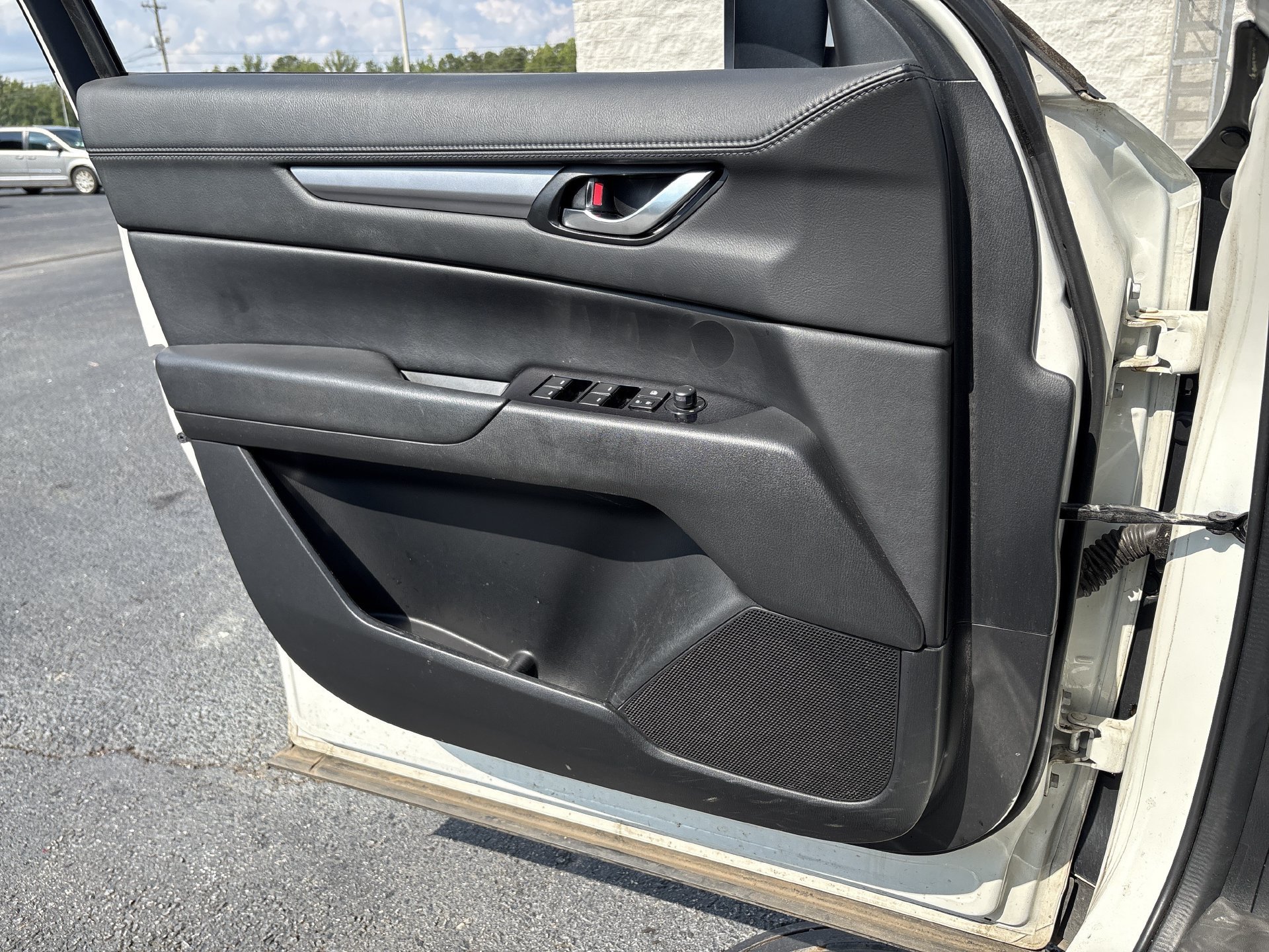 Used 2020 MAZDA CX-5 Touring FWD image 14