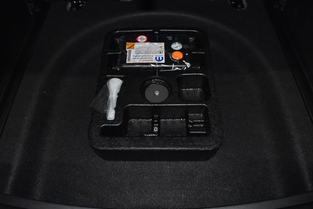 New 2026 Jeep Compass Limited w/ Sun, Sound & Navigation Group image 33