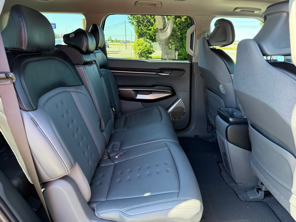 Certified 2024 Kia EV9 Wind AWD/4WD image 14