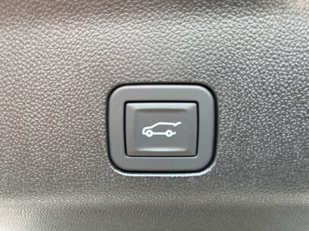 New 2026 Chevrolet Tahoe High Country AWD/4WD image 7